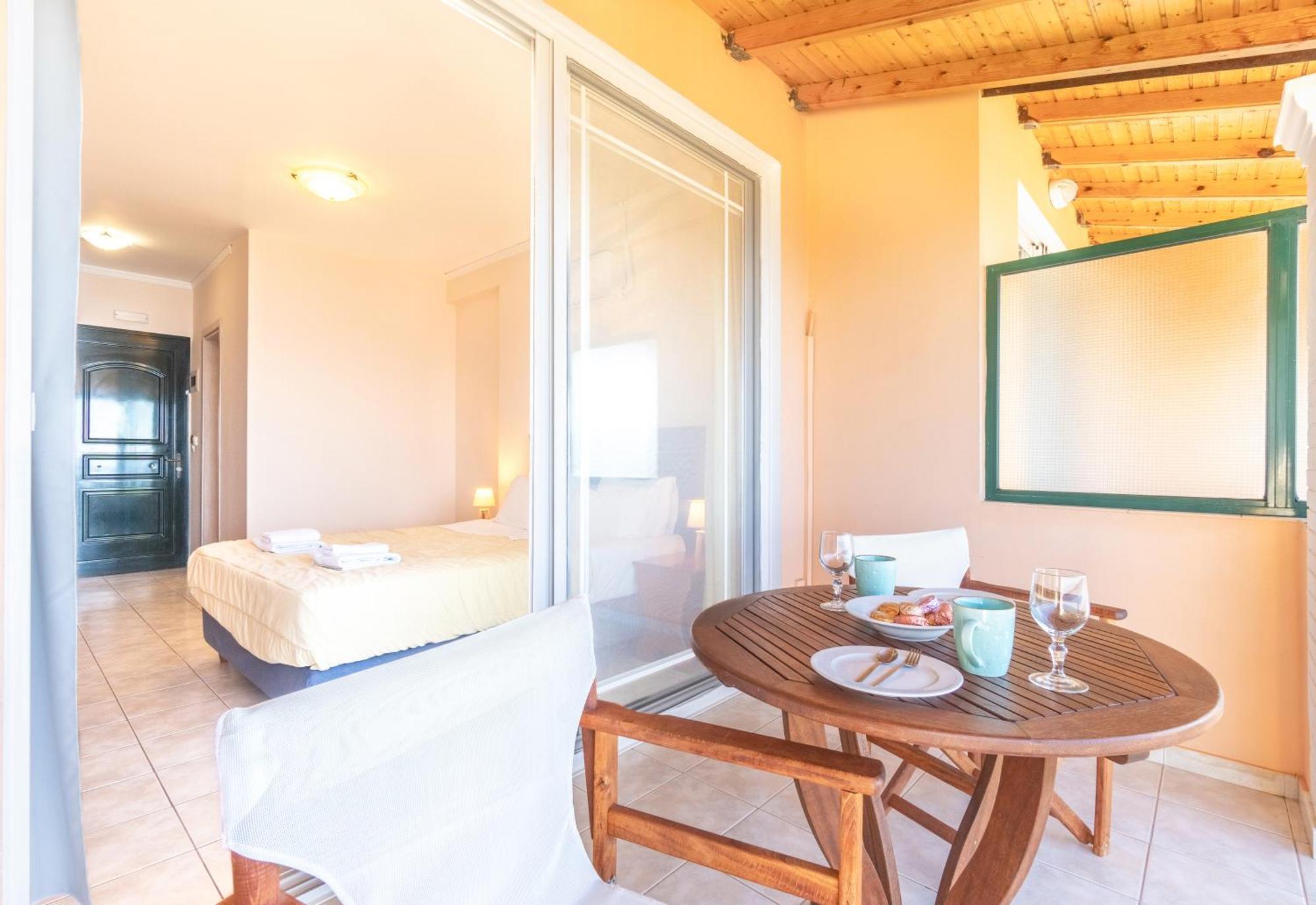 Lido Sofia Apartments Агиос Гордиос Екстериор снимка