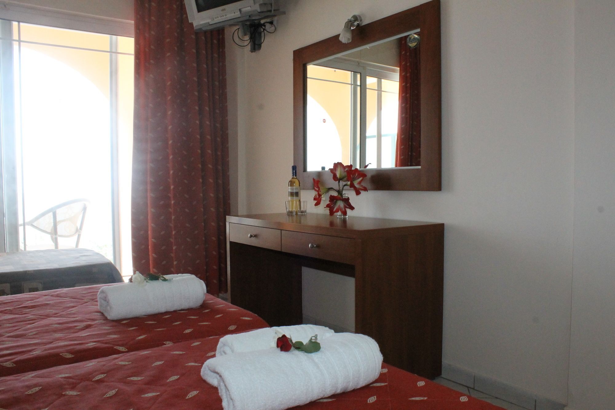 Lido Sofia Apartments Агиос Гордиос Екстериор снимка